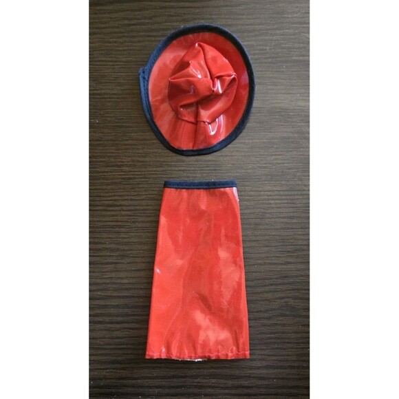 Vintage 80s? Barbie? Clone Mod Outfit 80s Red Faux Leather Skirt, Belt & Hat 3pc - Picture 4 of 15